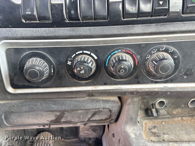 image for item FI0197 2017 Kenworth W900 ready mix truck