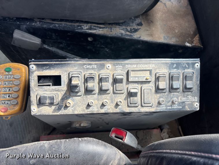 image for item FI0197 2017 Kenworth W900 ready mix truck
