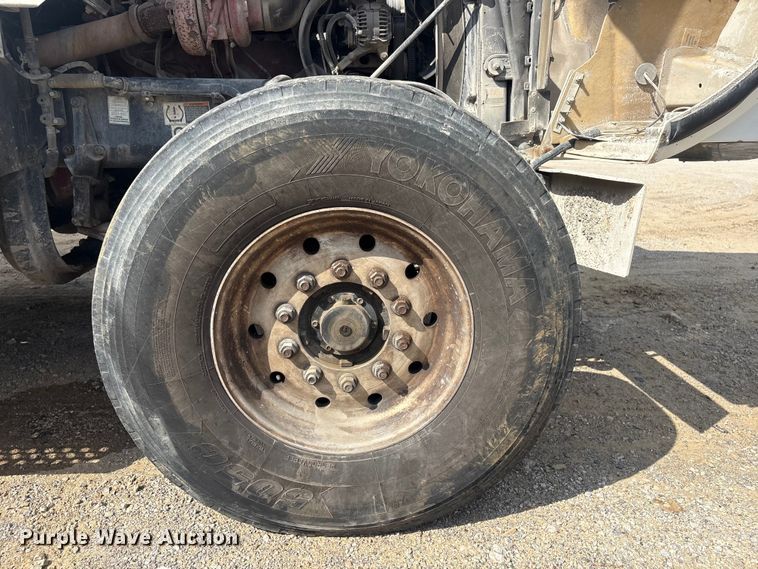 image for item FI0197 2017 Kenworth W900 ready mix truck
