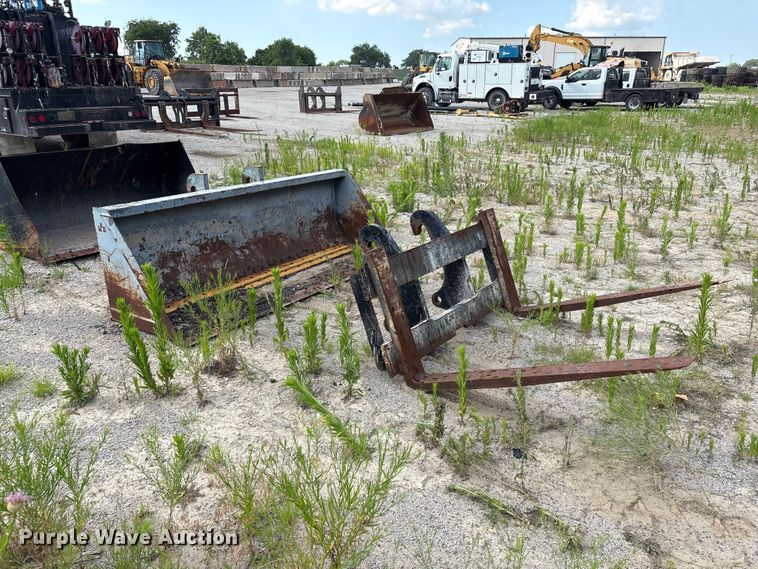image for item FI0198 Telehandler attachments