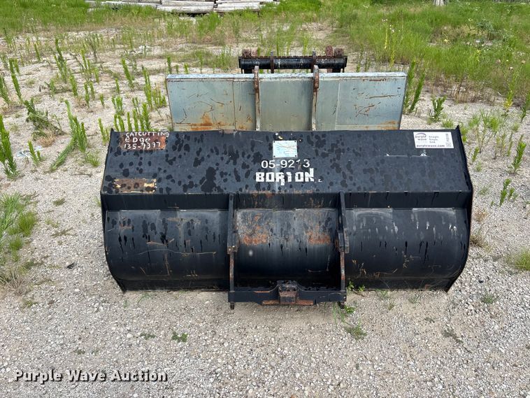image for item FI0198 Telehandler attachments