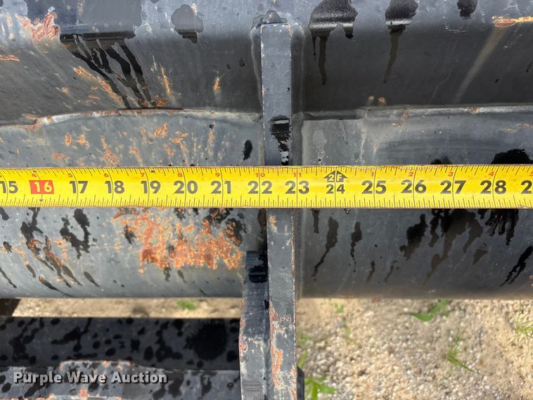 image for item FI0198 Telehandler attachments