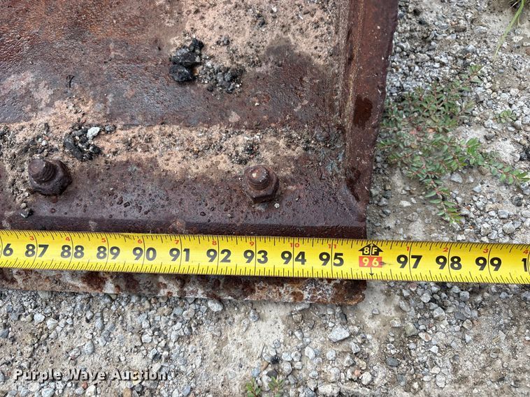 image for item FI0198 Telehandler attachments