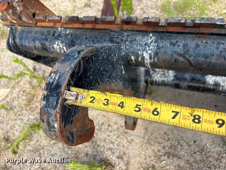 image for item FI0198 Telehandler attachments