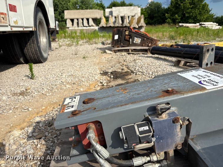 image for item FI0202 Hydraulic stabilizer