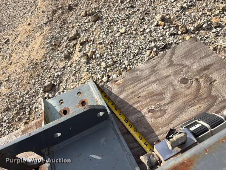 image for item FI0202 Hydraulic stabilizer