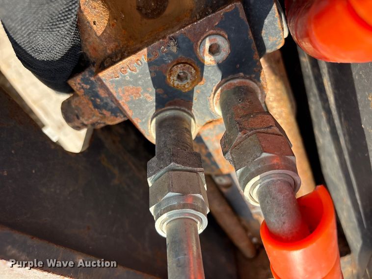 image for item FI0203 Caterpillar H63 skid steer breaker