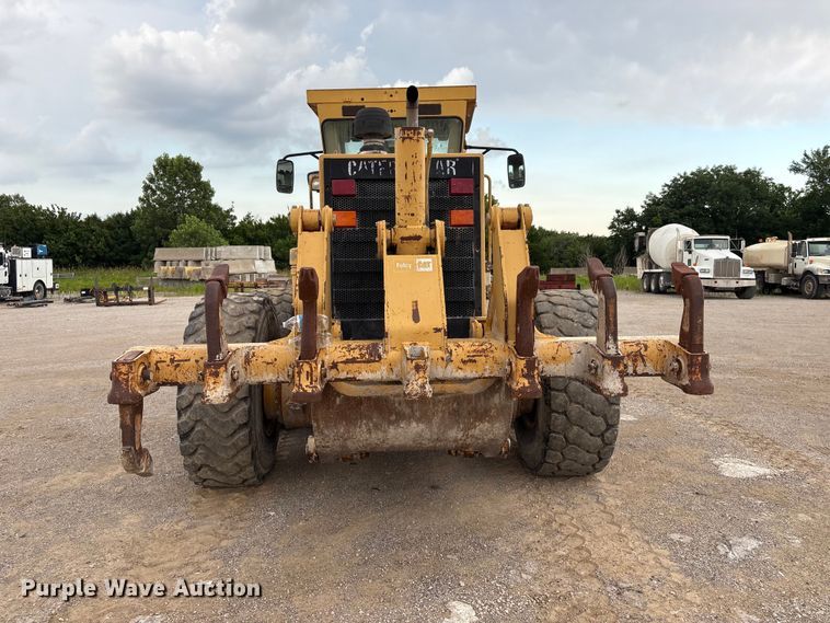 image for item FI0204 1996 Caterpillar 14H motor grader