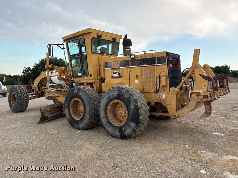 image for item FI0204 1996 Caterpillar 14H motor grader