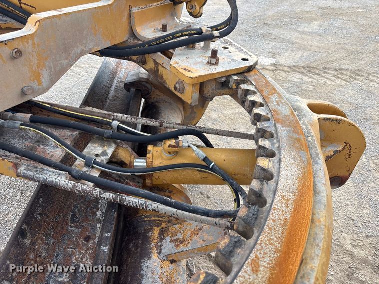 image for item FI0204 1996 Caterpillar 14H motor grader