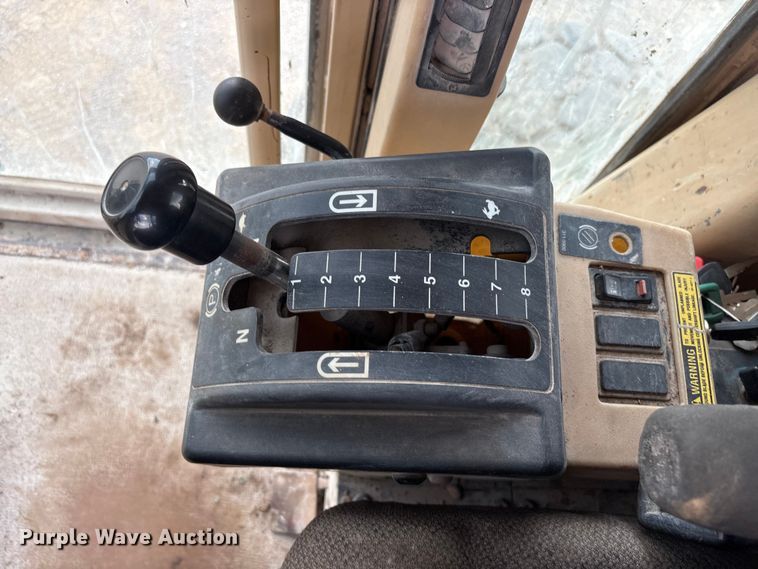 image for item FI0204 1996 Caterpillar 14H motor grader