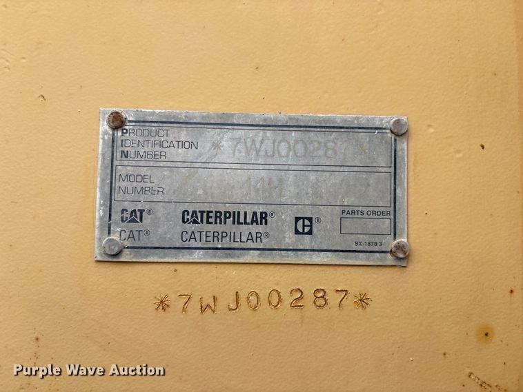 image for item FI0204 1996 Caterpillar 14H motor grader