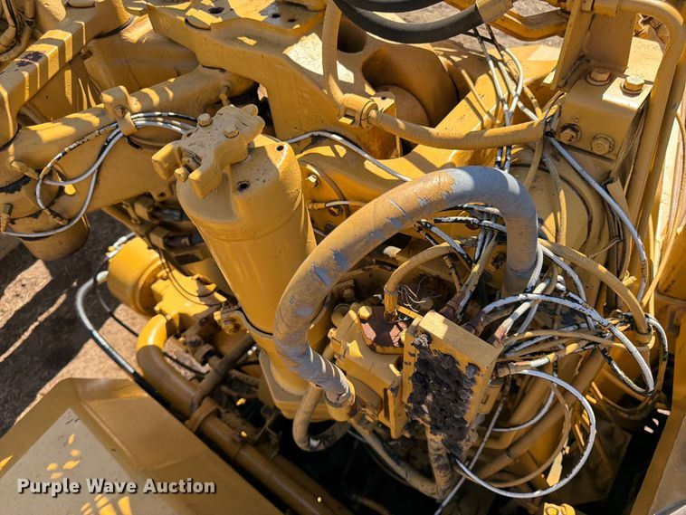 image for item FK0183 1987 Caterpillar 621E scraper