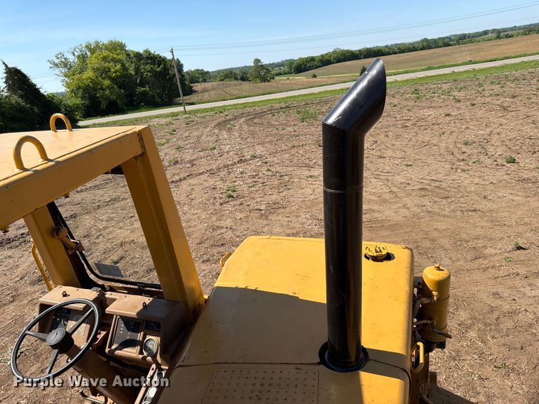 image for item FK0183 1987 Caterpillar 621E scraper