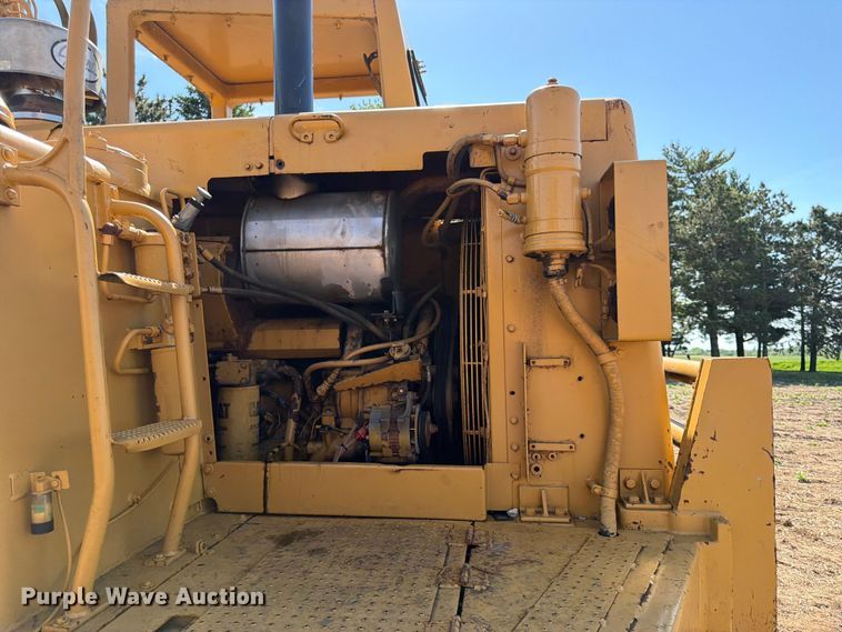 image for item FK0183 1987 Caterpillar 621E scraper