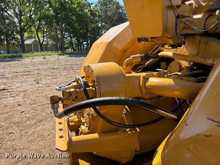 image for item FK0183 1987 Caterpillar 621E scraper
