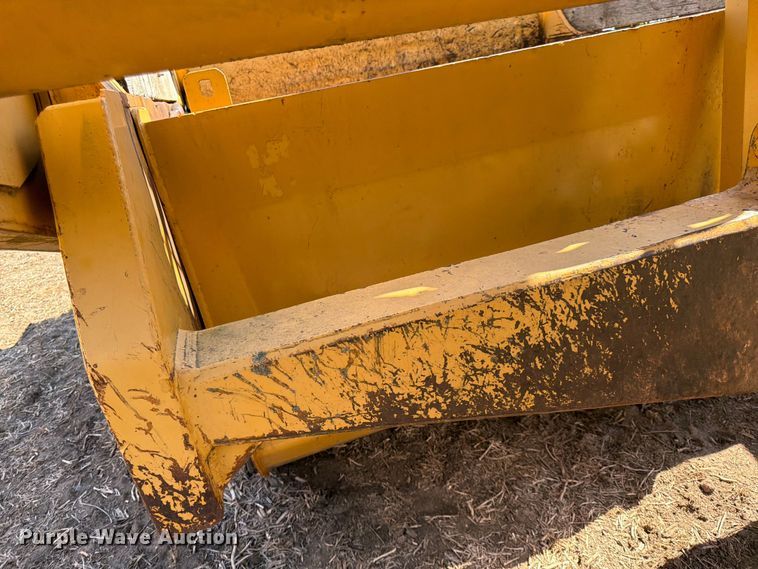 image for item FK0183 1987 Caterpillar 621E scraper