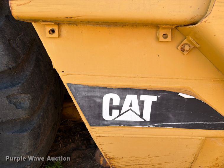 image for item FK0183 1987 Caterpillar 621E scraper