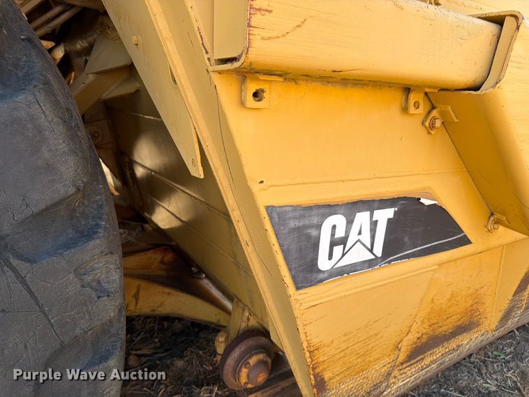 image for item FK0183 1987 Caterpillar 621E scraper