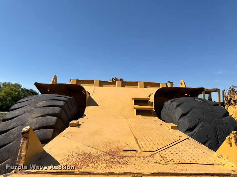 image for item FK0183 1987 Caterpillar 621E scraper