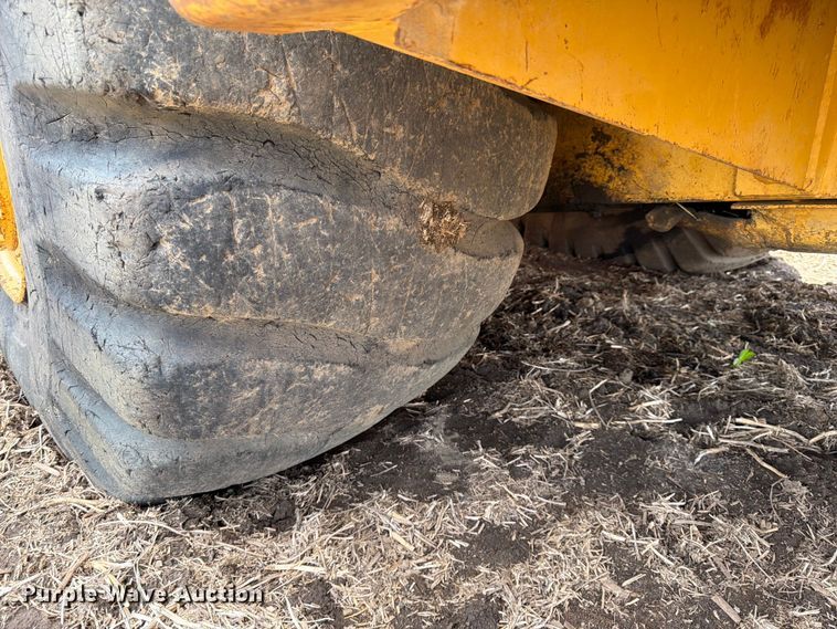 image for item FK0183 1987 Caterpillar 621E scraper