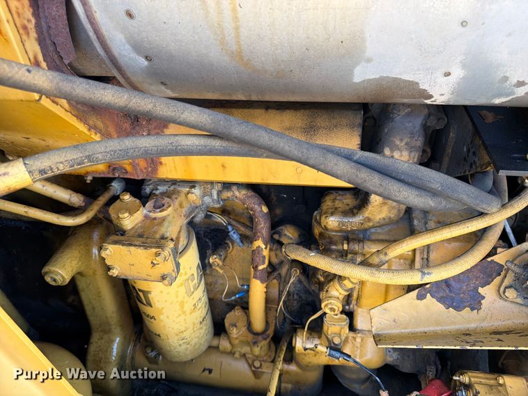image for item FK0183 1987 Caterpillar 621E scraper