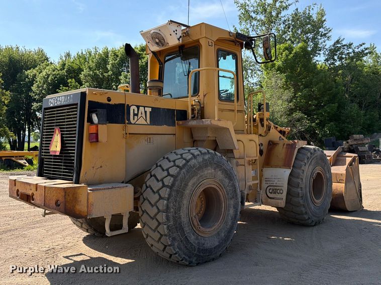 image for item FK0204 1990 Caterpillar 950F wheel loader