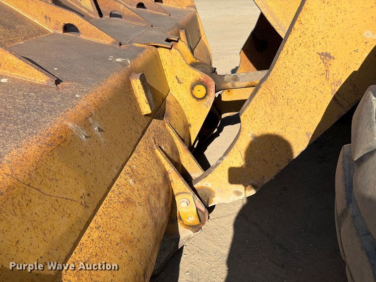 image for item FK0204 1990 Caterpillar 950F wheel loader