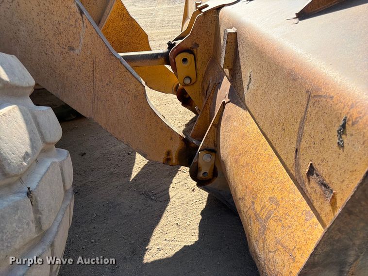 image for item FK0204 1990 Caterpillar 950F wheel loader