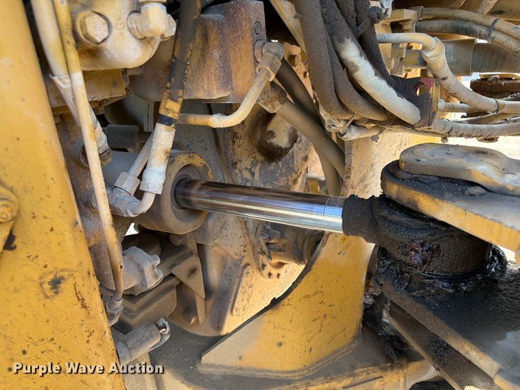 image for item FK0204 1990 Caterpillar 950F wheel loader