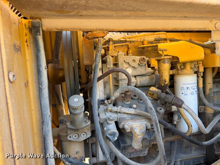 image for item FK0204 1990 Caterpillar 950F wheel loader