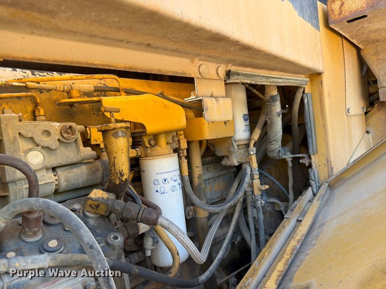 image for item FK0204 1990 Caterpillar 950F wheel loader