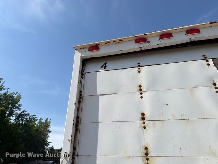image for item FK0205 1999 Mitsubishi Fuso FH211 box truck