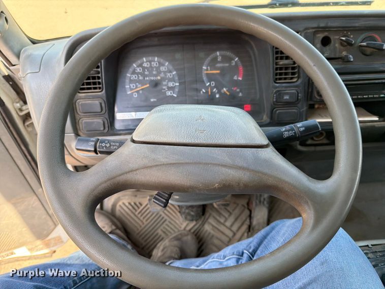 image for item FK0205 1999 Mitsubishi Fuso FH211 box truck