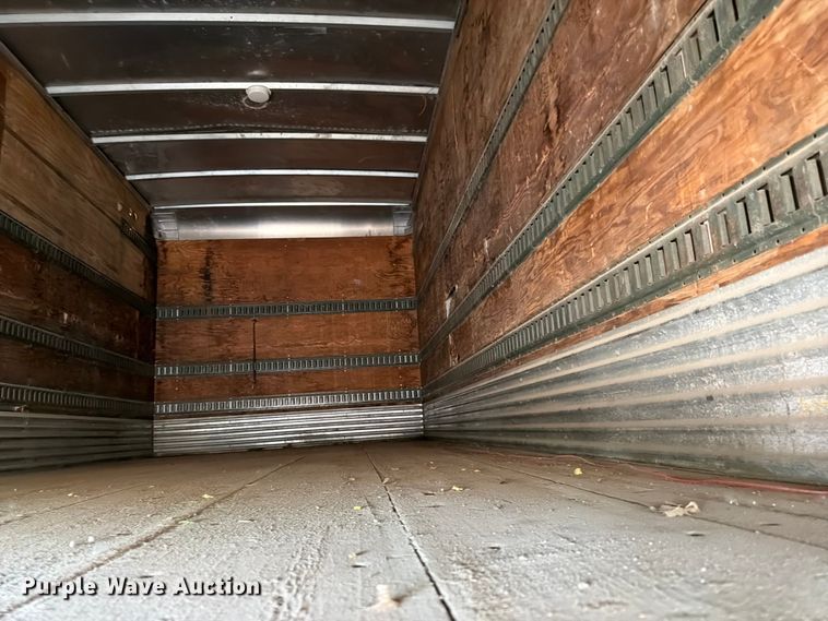 image for item FK0205 1999 Mitsubishi Fuso FH211 box truck