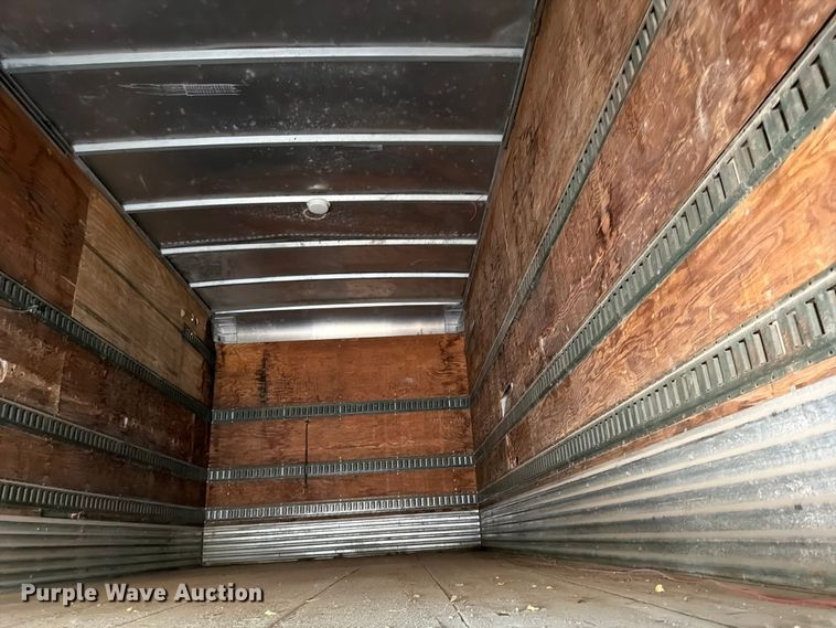 image for item FK0205 1999 Mitsubishi Fuso FH211 box truck