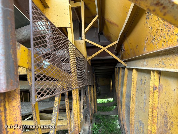 image for item FK0214 Conveyor dozer trap conveyor