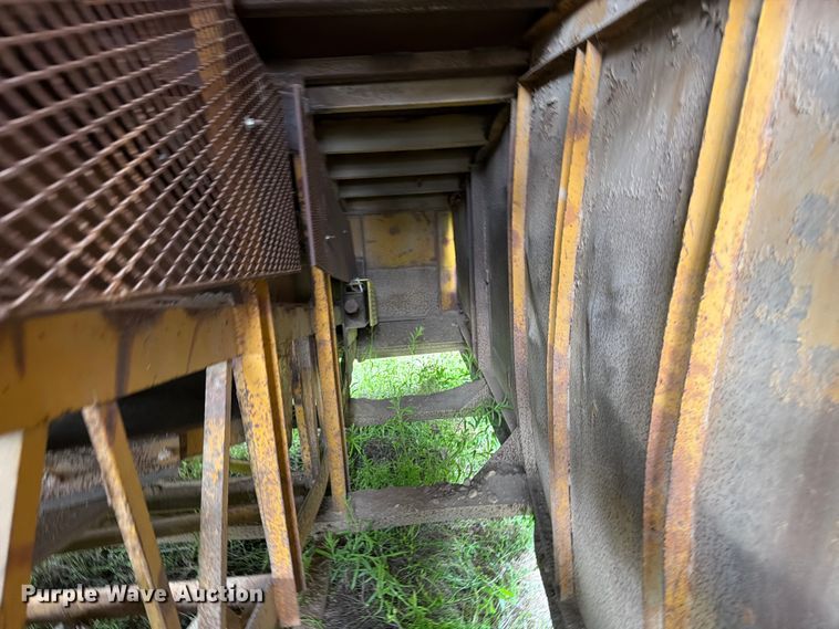 image for item FK0214 Conveyor dozer trap conveyor