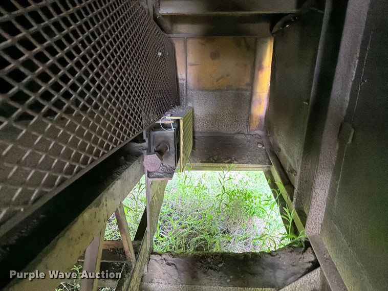 image for item FK0214 Conveyor dozer trap conveyor