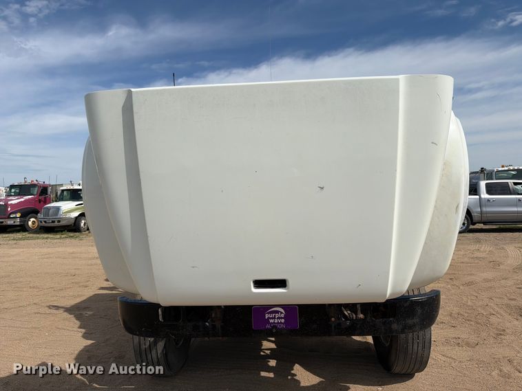 image for item FK0229 1998 International 4700 utility / service truck