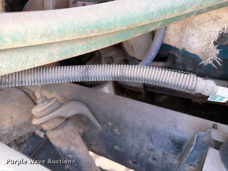 image for item FK0229 1998 International 4700 utility / service truck