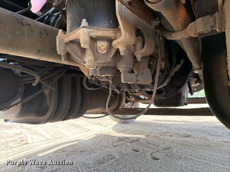 image for item FK0230 1984 International 2575 tank truck