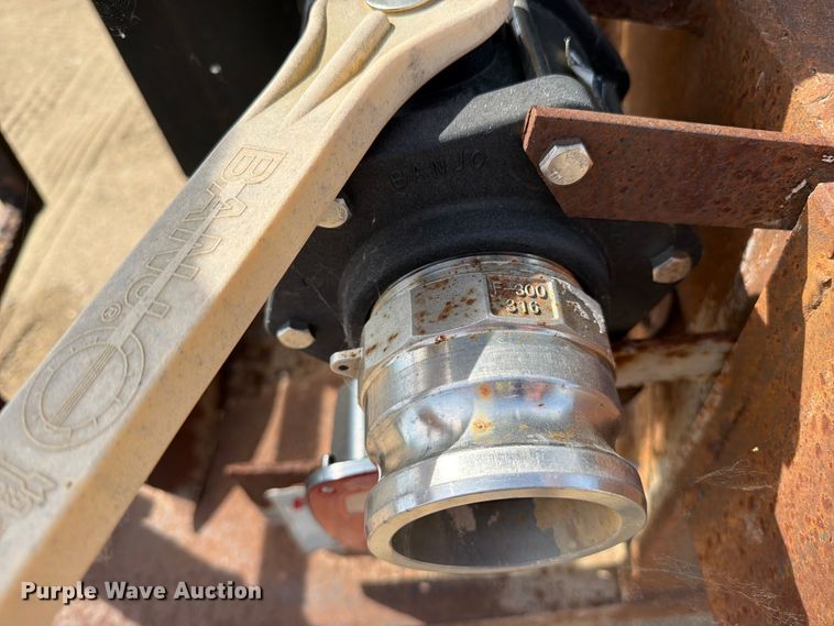 image for item FK0230 1984 International 2575 tank truck
