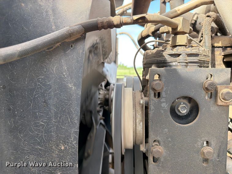 image for item FK0230 1984 International 2575 tank truck