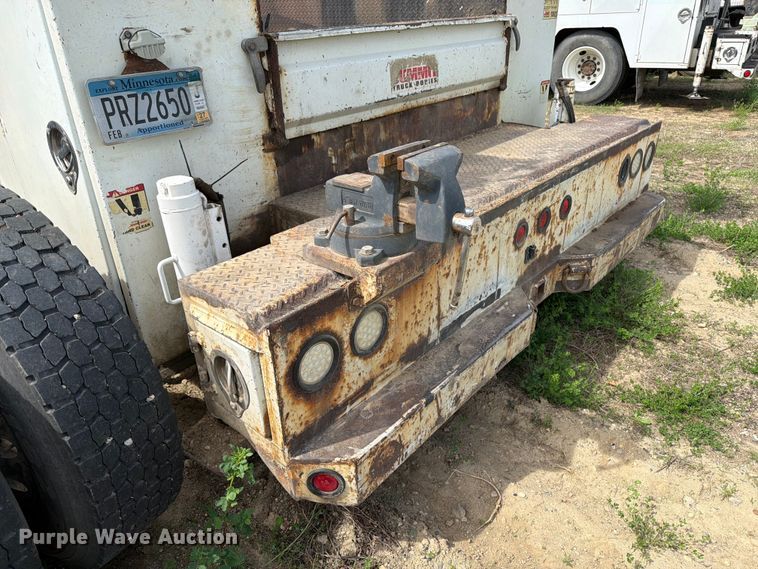 image for item FK0232 2007 International 4200 utility / service truck