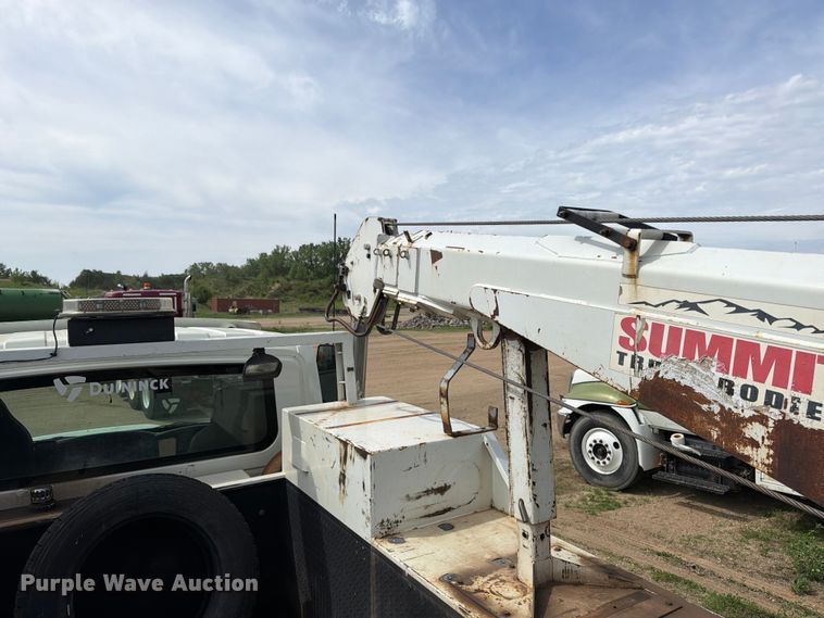 image for item FK0232 2007 International 4200 utility / service truck