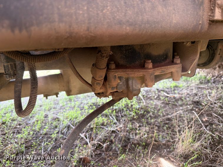 image for item FK0232 2007 International 4200 utility / service truck
