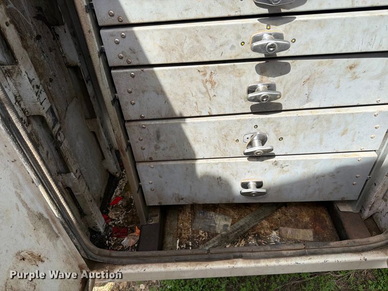 image for item FK0232 2007 International 4200 utility / service truck