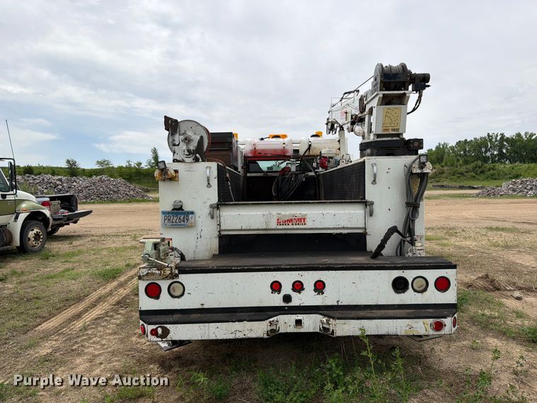 image for item FK0234 2007 International 4200 utility / service truck