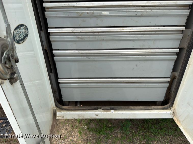 image for item FK0234 2007 International 4200 utility / service truck
